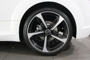 AUDI TT 2.0 TDI Black Edition Coupe 3dr Diesel S Tronic quattro Euro 6 (