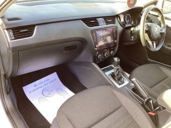SKODA OCTAVIA 1.0 TSI GPF SE Technology Hatchback 5dr Petrol DSG Euro 6 (s/s) 