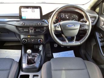 FORD FOCUS 1.0T EcoBoost ST-Line Hatchback 5dr Petrol Manual Euro 6 (s/s) (