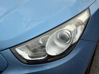 HYUNDAI IX35 1.7 CRDi Premium SUV 5dr Diesel Manual Euro 5 (s/s) (115 ps)