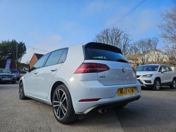 VOLKSWAGEN GOLF 1.4 TSI 8.7kWh GTE Hatchback 5dr Petrol Plug-in Hybrid DSG Euro 