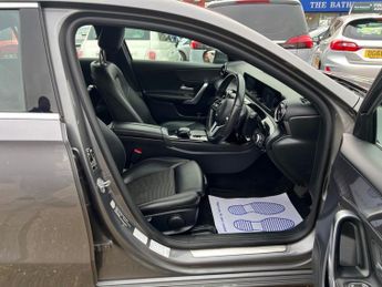 MERCEDES-BENZ A-CLASS 1.5 A180d Sport Hatchback 5dr Diesel 7G-DCT Euro 6 (s/s) (116 ps