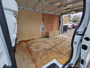 RENAULT TRAFIC 2.0 dCi Blue LL30 Business+ Panel Van 5dr Diesel Manual L2 H1 Eu