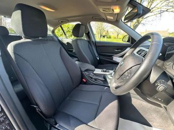 BMW 3 SERIES 2.0 320i SE Saloon 4dr Petrol Auto Euro 6 (s/s) (184 ps)