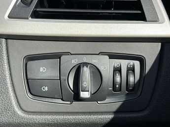 BMW 3 SERIES 2.0 320i SE Saloon 4dr Petrol Auto Euro 6 (s/s) (184 ps)