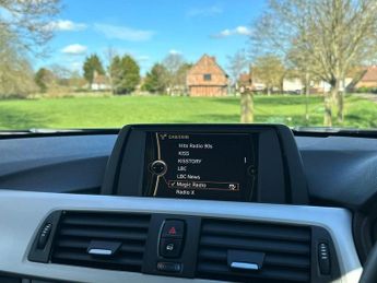 BMW 3 SERIES 2.0 320i SE Saloon 4dr Petrol Auto Euro 6 (s/s) (184 ps)