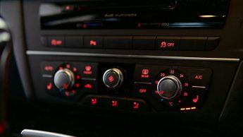 AUDI A6 AVANT 2.0 TDI Black Edition Estate 5dr Diesel Multitronic Euro 5 (s/s)