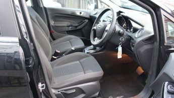 FORD FIESTA 1.0T EcoBoost Zetec Hatchback 5dr Petrol Powershift Euro 6 (100 