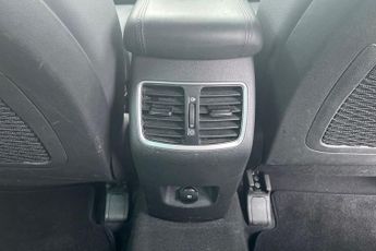 HYUNDAI TUCSON 1.6 T-GDi Premium SE SUV 5dr Petrol DCT Euro 6 (s/s) (177 ps) Pa