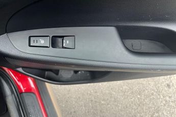HYUNDAI TUCSON 1.6 T-GDi Premium SE SUV 5dr Petrol DCT Euro 6 (s/s) (177 ps) Pa