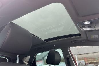 HYUNDAI TUCSON 1.6 T-GDi Premium SE SUV 5dr Petrol DCT Euro 6 (s/s) (177 ps) Pa