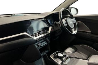 KIA NIRO 64kWh 2 SUV 5dr Electric Auto (201 bhp) Reverse Camera, Rear Par