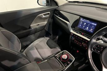 KIA NIRO 64kWh 2 SUV 5dr Electric Auto (201 bhp) Reverse Camera, Rear Par
