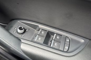 AUDI Q5 2.0 TFSI 45 Sport SUV 5dr Petrol S Tronic quattro Euro 6 (s/s) (