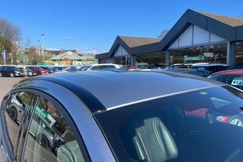 FORD MUSTANG MACH-E Standard Range 70kWh SUV 5dr Electric Automatic AWD (269 ps) 360