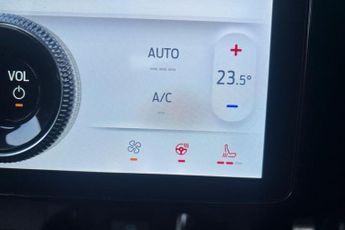 FORD MUSTANG MACH-E Standard Range 70kWh SUV 5dr Electric Automatic AWD (269 ps) 360