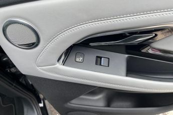 LAND ROVER RANGE ROVER EVOQUE 1.5 P300e 12.2kWh R-Dynamic HSE SUV 5dr Petrol Plug-in Hybrid Au