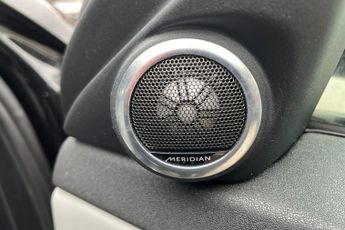 LAND ROVER RANGE ROVER EVOQUE 1.5 P300e 12.2kWh R-Dynamic HSE SUV 5dr Petrol Plug-in Hybrid Au