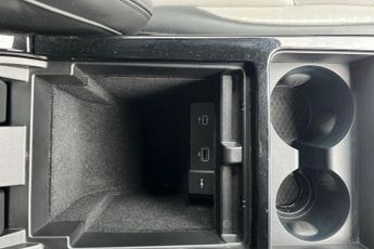 LAND ROVER RANGE ROVER EVOQUE 1.5 P300e 12.2kWh R-Dynamic HSE SUV 5dr Petrol Plug-in Hybrid Au