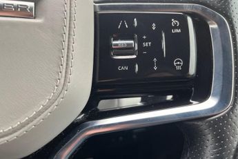 LAND ROVER RANGE ROVER EVOQUE 1.5 P300e 12.2kWh R-Dynamic HSE SUV 5dr Petrol Plug-in Hybrid Au