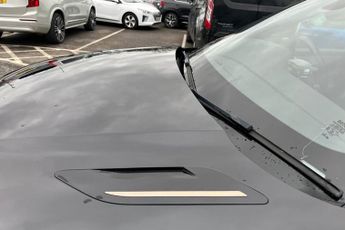 LAND ROVER RANGE ROVER EVOQUE 1.5 P300e 12.2kWh R-Dynamic HSE SUV 5dr Petrol Plug-in Hybrid Au