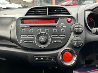 HONDA JAZZ 1.4 i-VTEC ES Plus Hatchback 5dr Petrol CVT Euro 5 (99 ps)