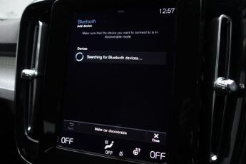 VOLVO XC40 2.0 D3 Momentum SUV 5dr Diesel Auto Euro 6 (s/s) (150 ps)