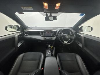 TOYOTA RAV4 2.0 V-Matic Icon SUV 5dr Petrol CVT 4WD Euro 6 (s/s) (151 ps)