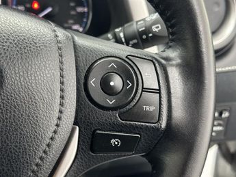 TOYOTA RAV4 2.0 V-Matic Icon SUV 5dr Petrol CVT 4WD Euro 6 (s/s) (151 ps)