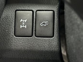 TOYOTA RAV4 2.0 V-Matic Icon SUV 5dr Petrol CVT 4WD Euro 6 (s/s) (151 ps)