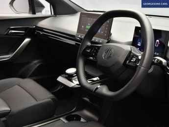 MG 1100 64kWh SE Long Range Hatchback 5dr Electric Auto (203 ps)