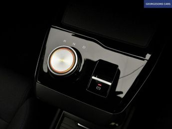 MG 1100 64kWh SE Long Range Hatchback 5dr Electric Auto (203 ps)