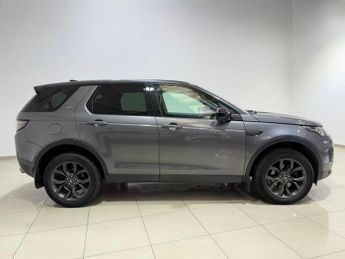 LAND ROVER DISCOVERY SPORT 2.0 TD4 Landmark SUV 5dr Diesel Auto 4WD Euro 6 (s/s) (180 ps)