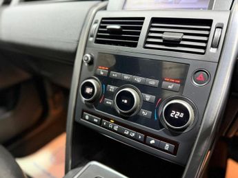 LAND ROVER DISCOVERY SPORT 2.0 TD4 Landmark SUV 5dr Diesel Auto 4WD Euro 6 (s/s) (180 ps)