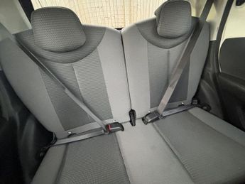 TOYOTA AYGO 1.0 VVT-i x-trend Hatchback 5dr Petrol x-shift Euro 6 (Safety Se