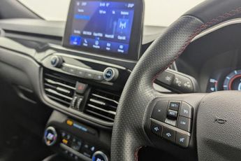 FORD KUGA 2.5 EcoBoost Duratec 14.4kWh ST-Line SUV 5dr Petrol Plug-in Hybr