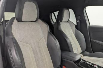 PEUGEOT E-208 50kWh GT Hatchback 5dr Electric Auto (136 ps)
