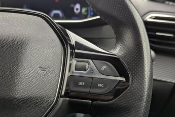 PEUGEOT E-208 50kWh GT Hatchback 5dr Electric Auto (136 ps)