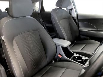 HYUNDAI KONA 48.4kWh Advance SUV 5dr Electric Auto (156 ps)