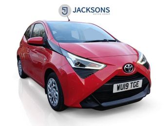 Toyota AYGO 1.0 VVT-i x-play Hatchback 5dr Petrol Manual Euro 6 (71 ps)