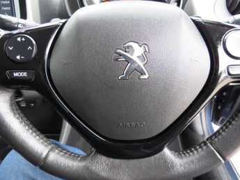 PEUGEOT 108 1.0 Active Hatchback 5dr Petrol 2 Tronic Euro 6 (68 ps)