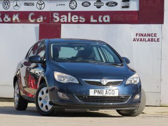VAUXHALL ASTRA 1.6 16v Exclusiv Hatchback 5dr Petrol Auto Euro 5 (115 ps)