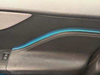 JAGUAR F-PACE 2.0 D180 R-Sport SUV 5dr Diesel Auto AWD Euro 6 (s/s) (180 ps)