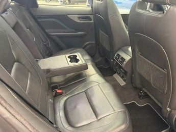 JAGUAR F-PACE 2.0 D180 R-Sport SUV 5dr Diesel Auto AWD Euro 6 (s/s) (180 ps)