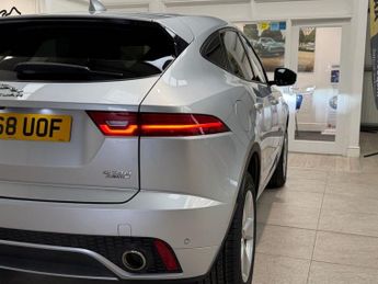 JAGUAR E-PACE 2.0 D180 R-Dynamic S SUV 5dr Diesel Auto AWD Euro 6 (s/s) (180 p