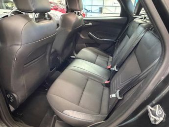 FORD FOCUS 2.3T EcoBoost RS Hatchback 5dr Petrol Manual AWD Euro 6 (s/s) (3