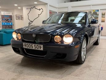 JAGUAR XJ 2.7 TD Executive Saloon 4dr Diesel Automatic (214 g/km, 204 bhp)