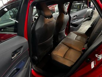 TOYOTA COROLLA 2.0 VVT-h Excel Touring Sports 5dr Petrol Hybrid CVT Euro 6 (s/s