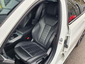 BMW 3 SERIES 2.0 320i M Sport Saloon 4dr Petrol Auto Euro 6 (s/s) (184 ps)