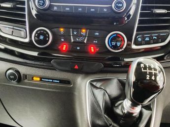 FORD TRANSIT CUSTOM 2.0 320 EcoBlue Limited Crew Van Double Cab 5dr Diesel Manual L1